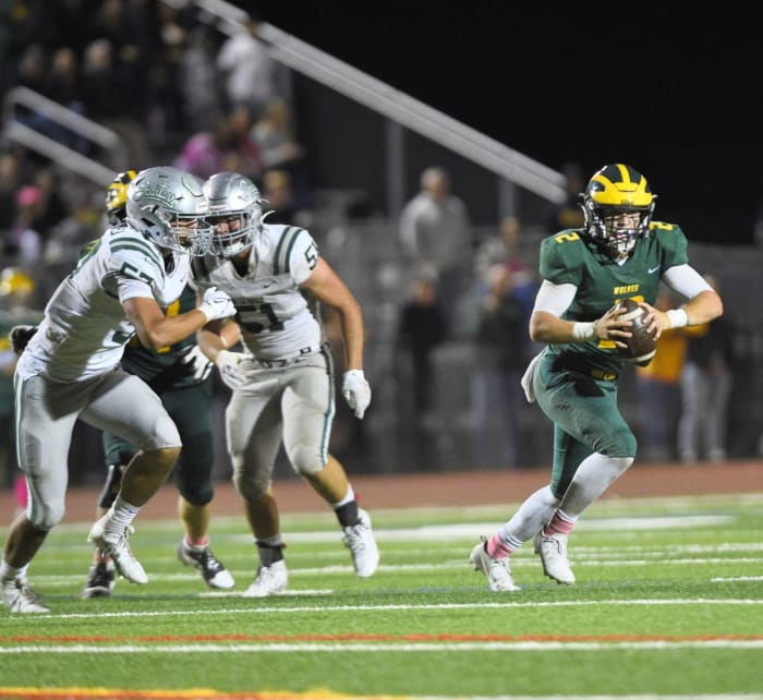 De La Salle 33, San Ramon Valley 27 by Eric Taylor 10-13-2023101320235 (3)